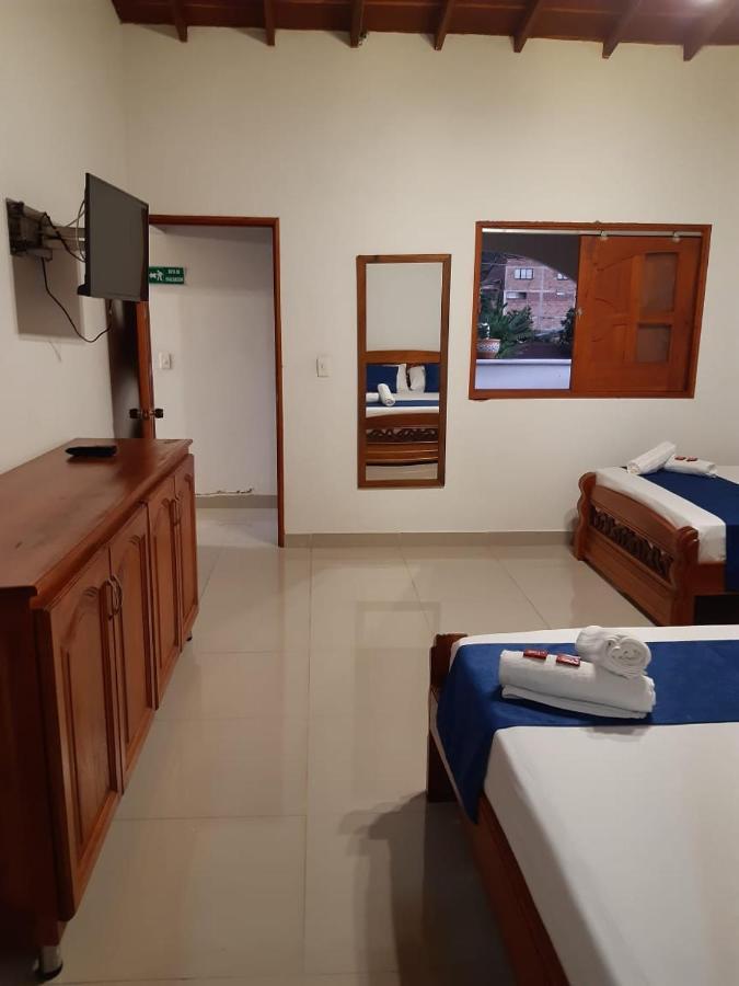 Hotel Jardin De Rosas Esterno foto